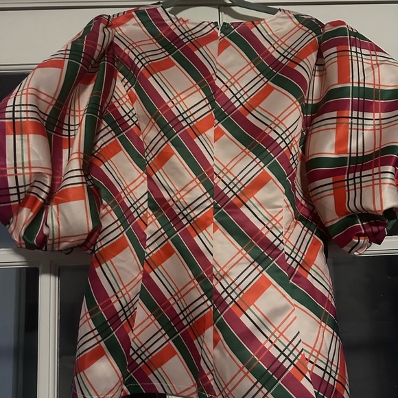 Gracia Check Pattern Puff Sleeve Peplum Top - Picture 6 of 6